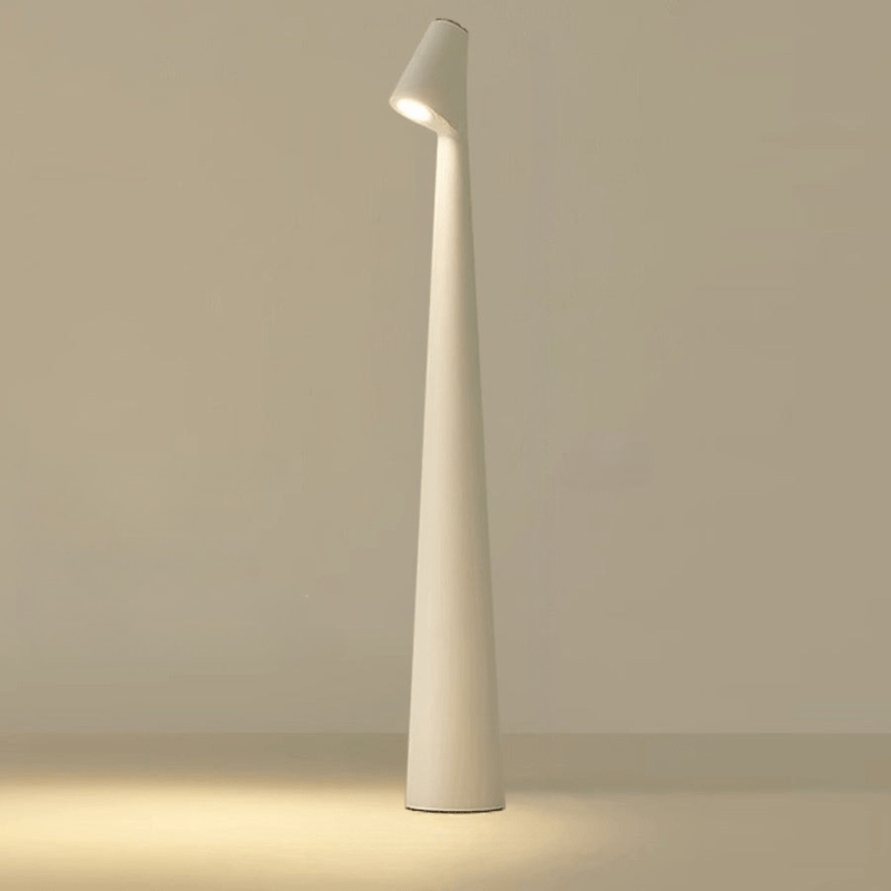 Stilvolle dimmbare LED Bettlampe, kabellos, wiederaufladbar. Modernes Design für Schlafzimmer-Ambiente.
