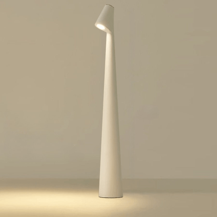 Stilvolle dimmbare LED Bettlampe, kabellos, wiederaufladbar. Modernes Design für Schlafzimmer-Ambiente.