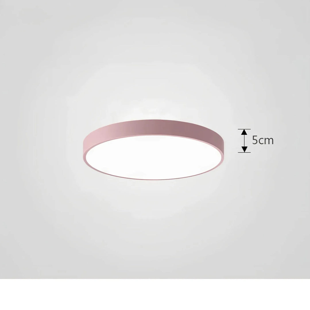 Moderne dimmbare LED Deckenleuchte mit Farbwechsel & Fernbedienung; schafft perfektes Ambiente.