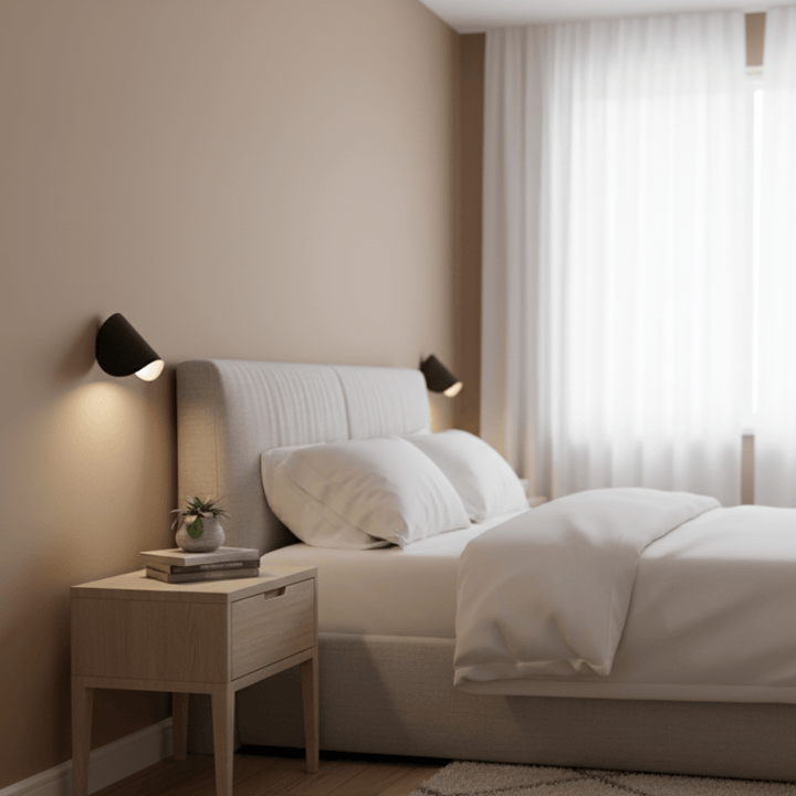 Vielseitige drehbare LED-Wandleuchte für flexible Raumbeleuchtung. Modern, minimalistisch und energieeffizient. Wohnzimmer.