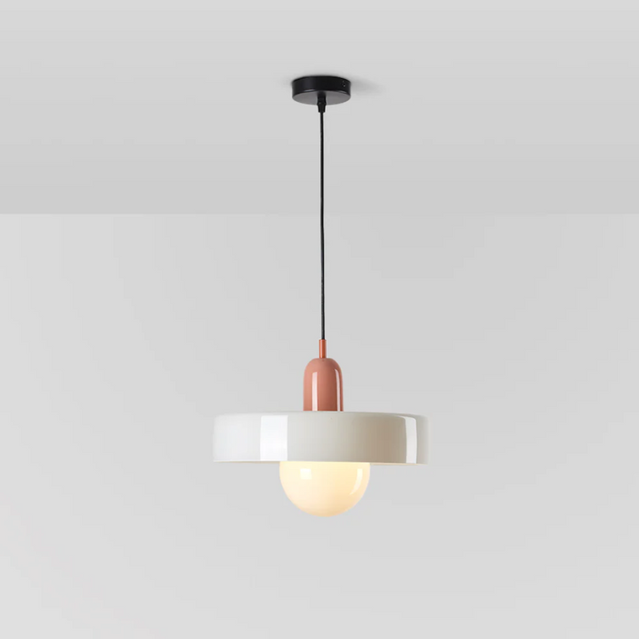 Moderne GloboLuxe Glas Hängelampe mit LED. Perfekt als stilvolle Deckenleuchte für Esszimmer.
