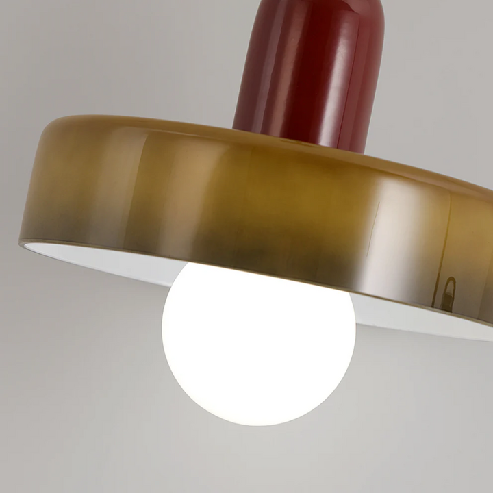 Stilvolle LED Hängelampe aus Glas. GloboLuxe Design Pendelleuchte für ein modernes Wohnzimmerambiente.