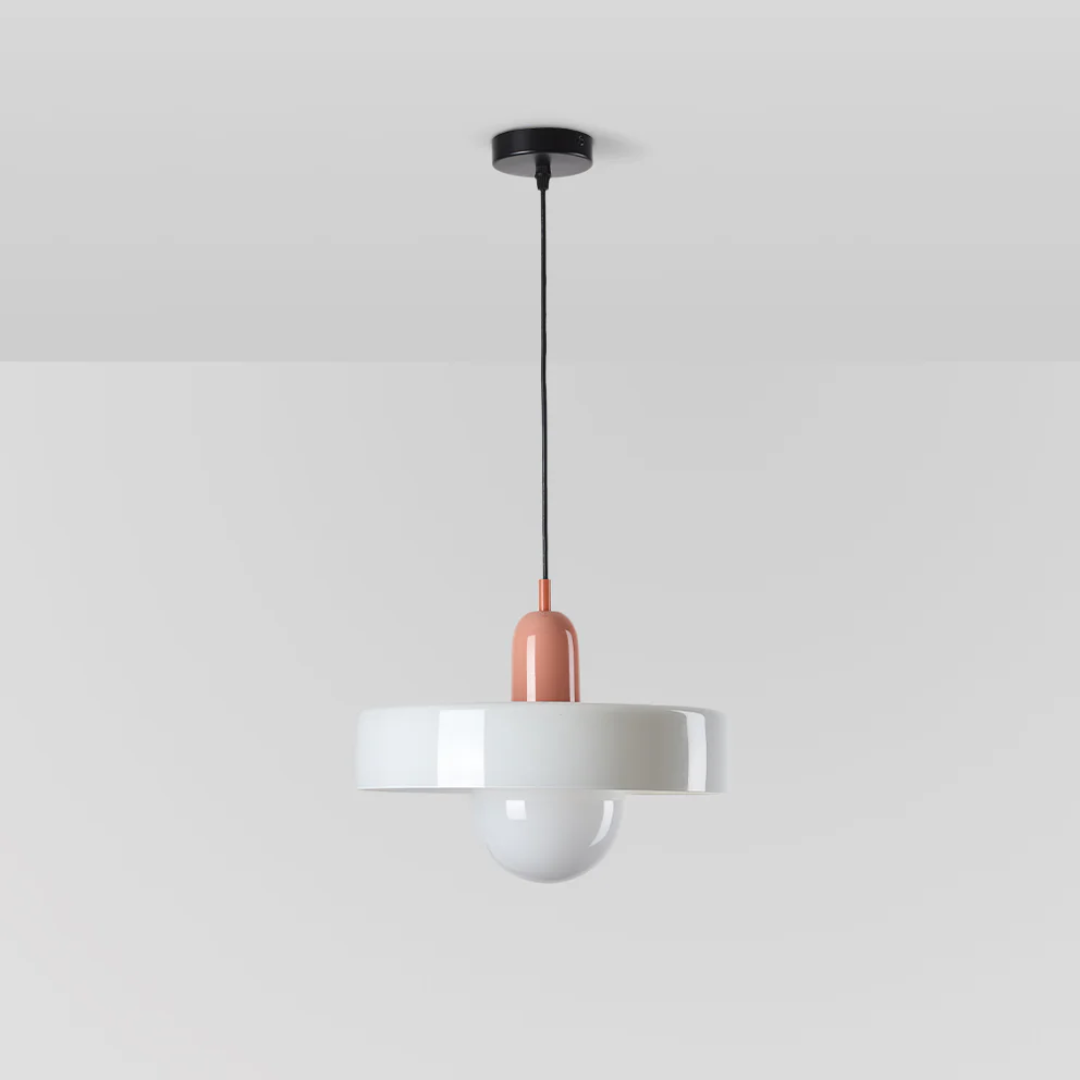 Elegante LED Hängelampe aus Glas für Schlafzimmer. Schafft eine moderne und stimmungsvolle Atmosphäre.