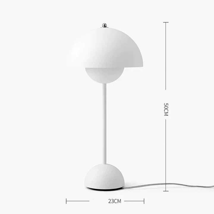 Moderne silberne kabellose Tischleuchte, dimmbare LED, wiederaufladbar, als Stimmungslicht.
