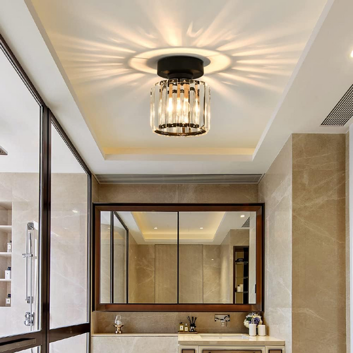 Moderne Kristall-Deckenleuchte, elegante Deckenlampe, passt perfekt in Schlafzimmer.