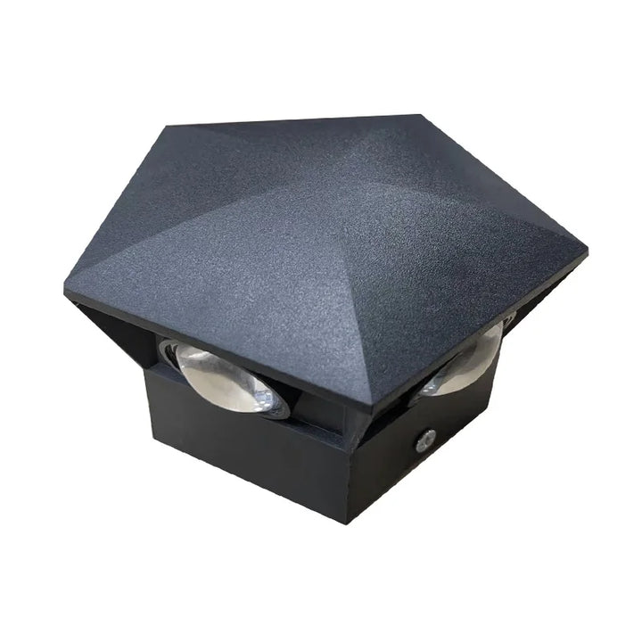 Robuste LED-Außenleuchte, wetterfest (IP65), perfekt für Gartenwege und Eingangsbereiche.