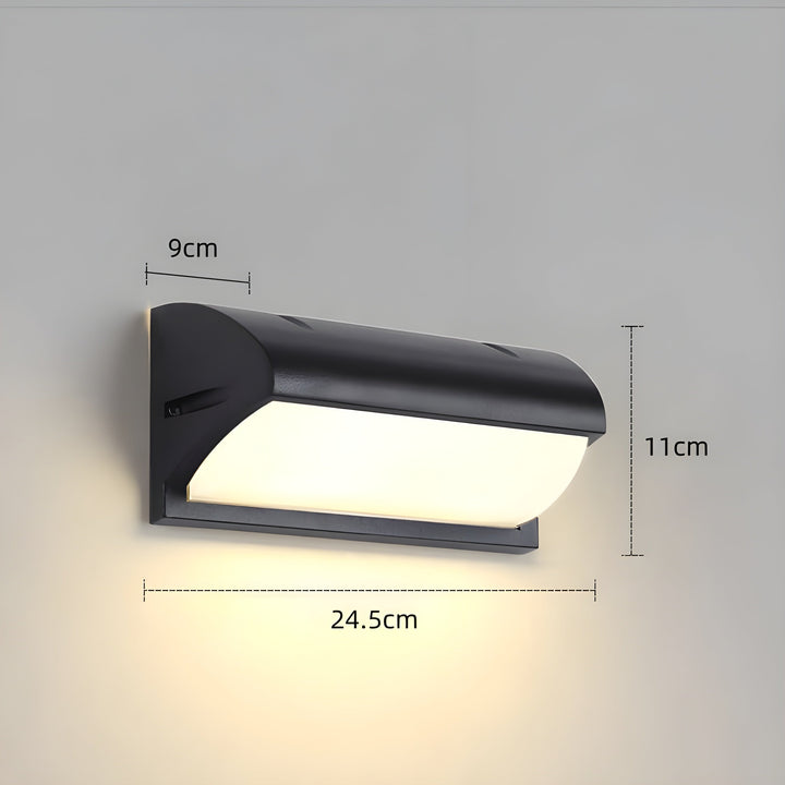 Wasserdichte LED Wandleuchte mit Bewegungsmelder, energieeffizient für moderne Außenbeleuchtung.