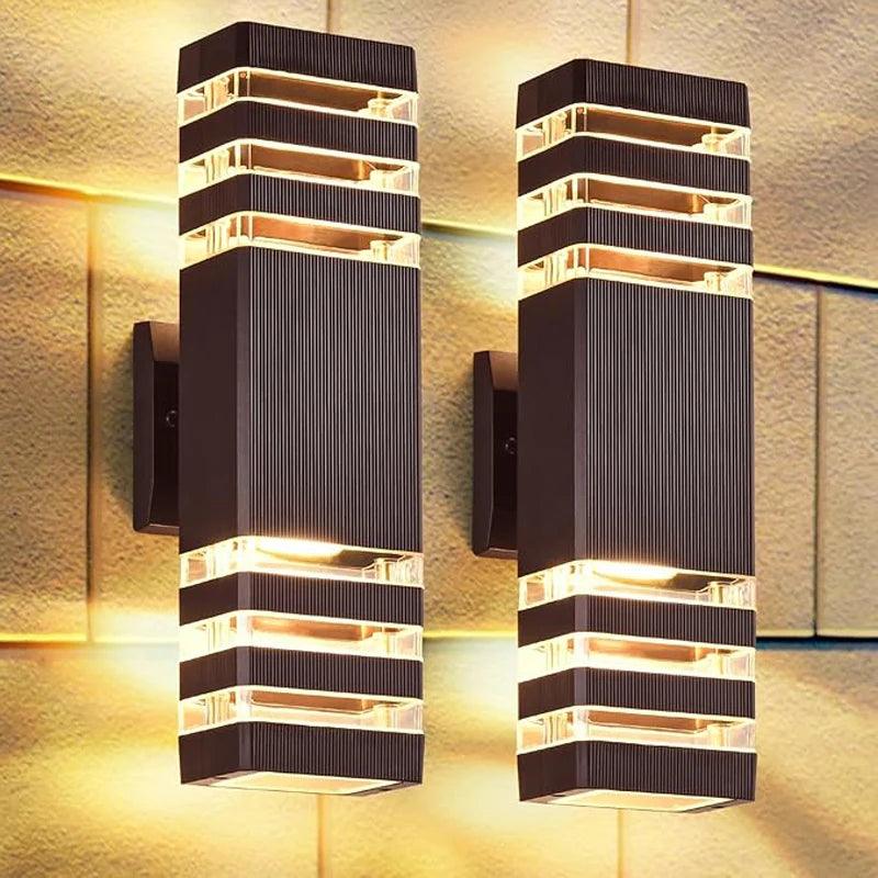 Moderne LED Außenwandleuchte mit Up & Down Lichteffekt, IP65 wasserdicht, ideal für Garten und Terrasse.