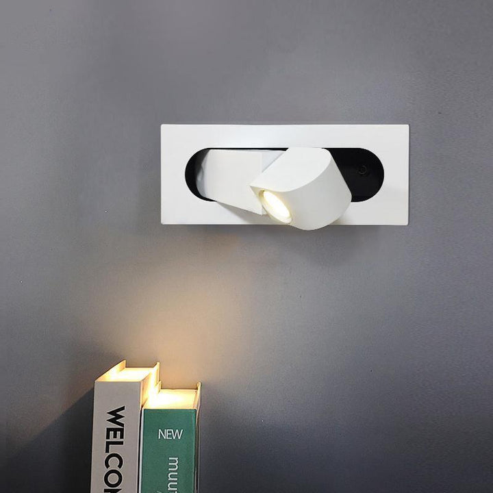 Hotelbeleuchtung: Moderne LED Wandlampe für Schlafzimmer, als Leselicht mit Farbanpassung.
