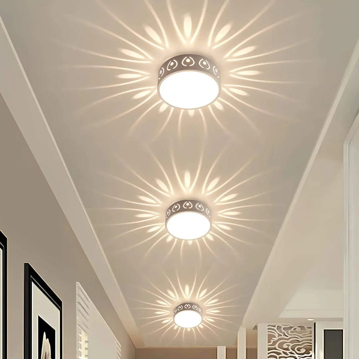 Elegante LED Deckenleuchte mit Kristall-Design für stimmungsvolles warmweißes oder kaltweißes Licht.