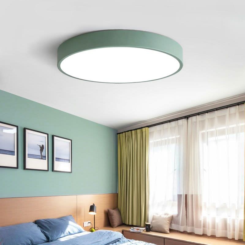 Stilvolle LED Deckenlampe aus Metall, minimalistisches Design, moderne Beleuchtung für Ihr Zuhause.