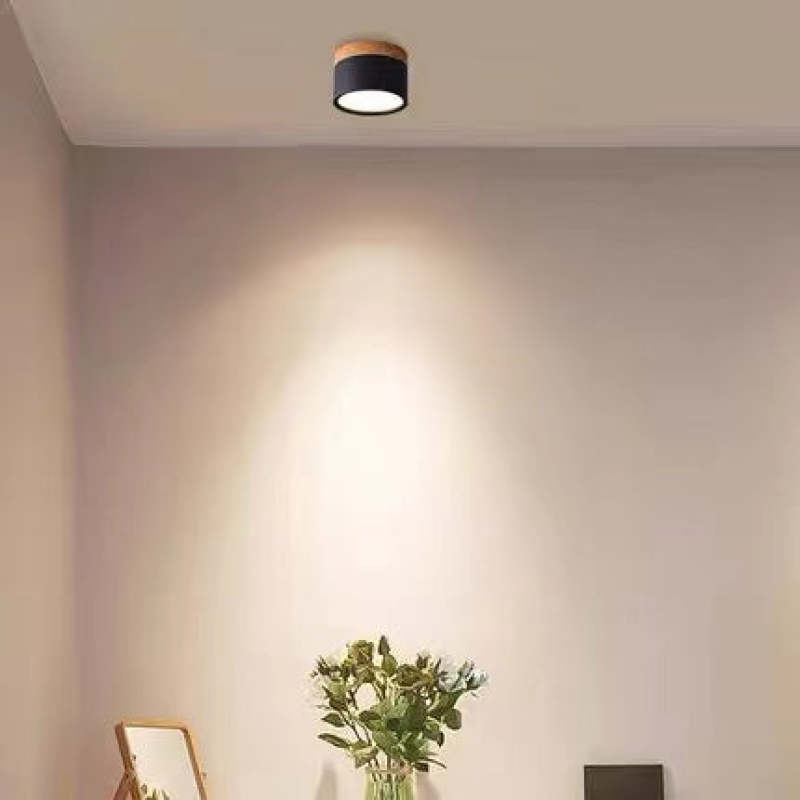 Zeitloses Design: Morandi-Stil LED-Deckenleuchte; perfekte Beleuchtung für Schlafzimmer.