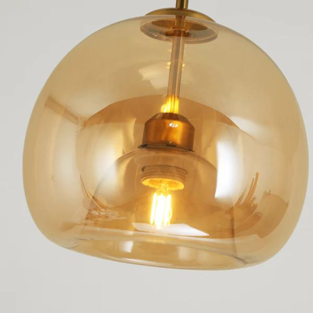 Trendy Maxwell LED-Deckenleuchte, moderne Hängelampe Gold/Schwarz, stilvolle Innenleuchte für zeitgemäßes Wohnen.