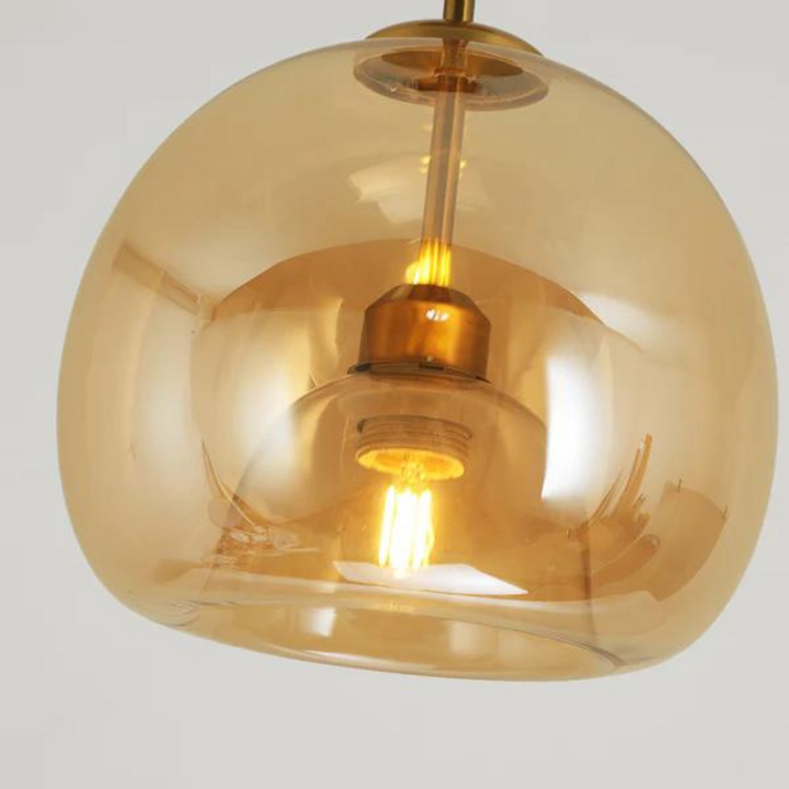 Trendy Maxwell LED-Deckenleuchte, moderne Hängelampe Gold/Schwarz, stilvolle Innenleuchte für zeitgemäßes Wohnen.
