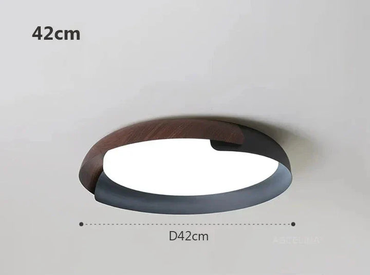 Stilvolle LED Deckenleuchte mit Holzmuster, eine moderne Innenbeleuchtung für zeitgemäße Räume.