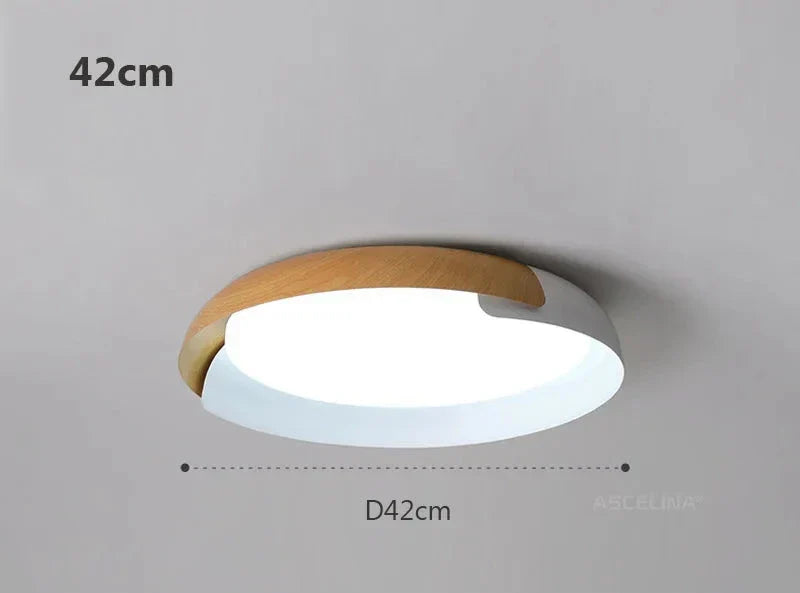 Vielseitige Deckenleuchte mit LED-Technik und ansprechender Holzoptik, für moderne Wohnbereiche.