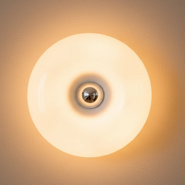 Sanftes, dimmbares LED-Stimmungslicht der Donut-Tischlampe, moderne Beleuchtung für entspannte Abende.
