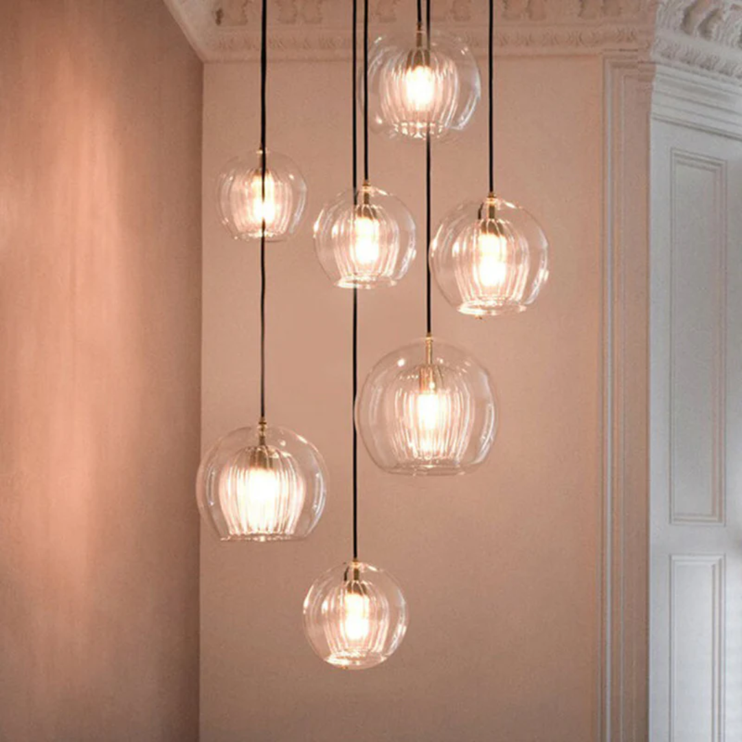 Moderne Deckenleuchte LED, Kugel, dimmbar, für eine gemütliche Atmosphäre.