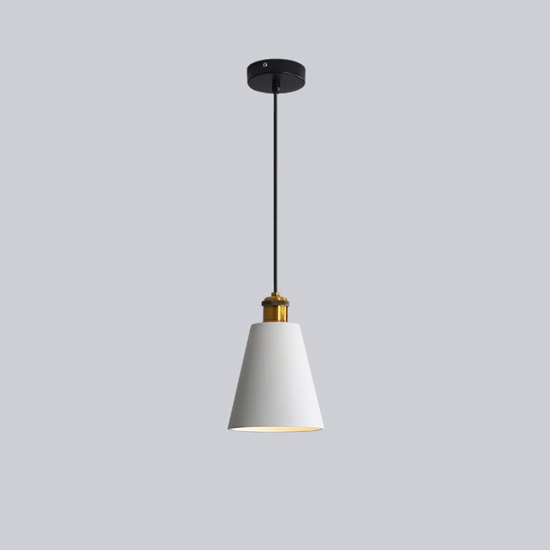 Eleganter MoraGlow LED Pendelleuchte, Morandi Design für stilvolle Wohnzimmerakzente.