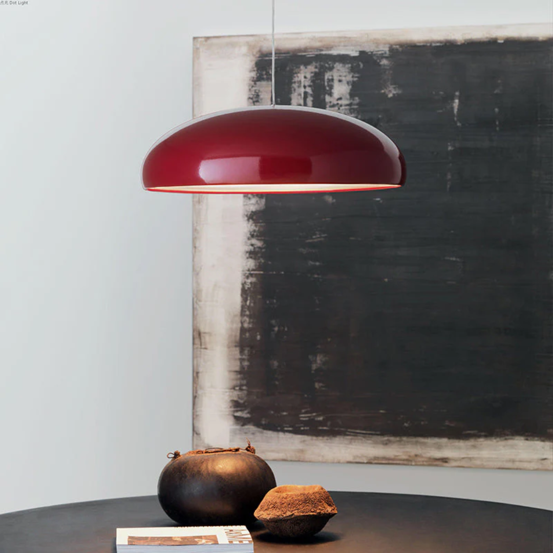 Dekorative LED Pendel Serena, schafft eine warme, moderne Innenbeleuchtung.