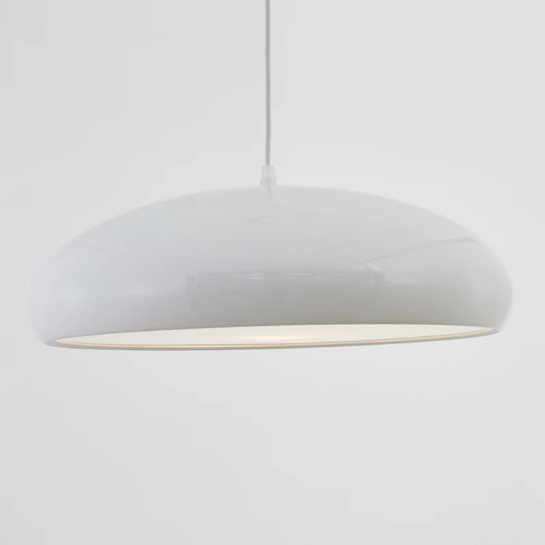 Design Pendellampe Serena mit LED, schafft stimmungsvolle Innenbeleuchtung.