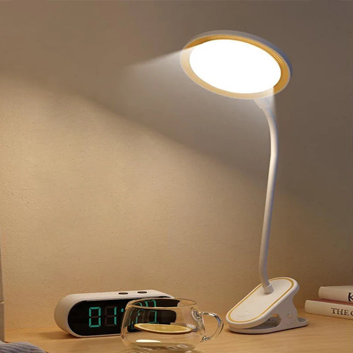 Kabellose moderne LED Tischlampe mit schlankem Design & Akku, ideal für Schreibtisch.