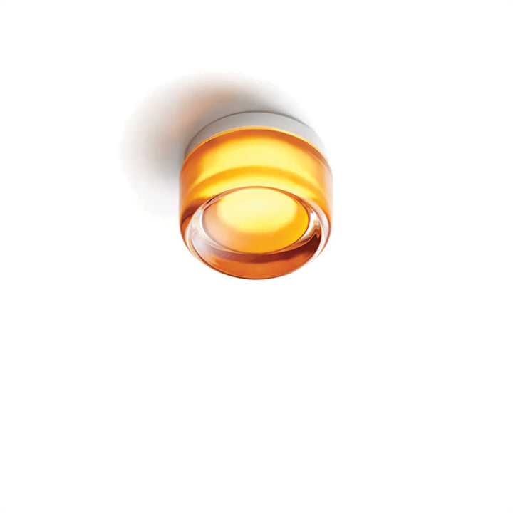 Zeitgemäße LED-Wandleuchte als stilvolles Deko-Element und effiziente Lichtquelle.