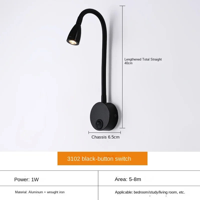 Elegante LED-Wandlampe, modern. Schwenkbar für gezielte Beleuchtung im Wohnzimmer oder als Spotleuchte.