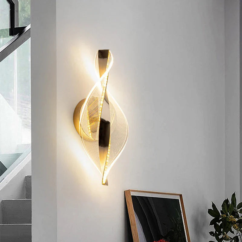 Elegante LED Wandbeleuchtung mit energiesparendem 3-Farb-Licht, perfekt für ein modernes Wohnzimmerambiente.