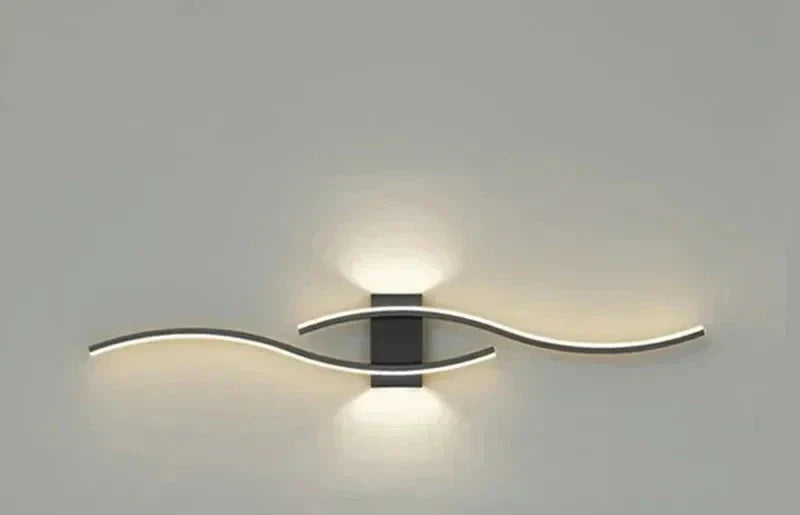 Energieeffiziente LED Wandleuchte, einzigartiges Wellen-Design. Moderne Atmosphäre für Wohn- & Schlafzimmer.