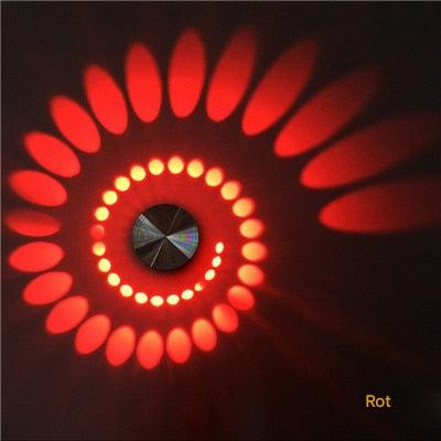 Dekorative LumoSpiral LED-Spirallampe. Moderne Stimmungslicht-Lösung, energieeffizient für jeden Innenraum.