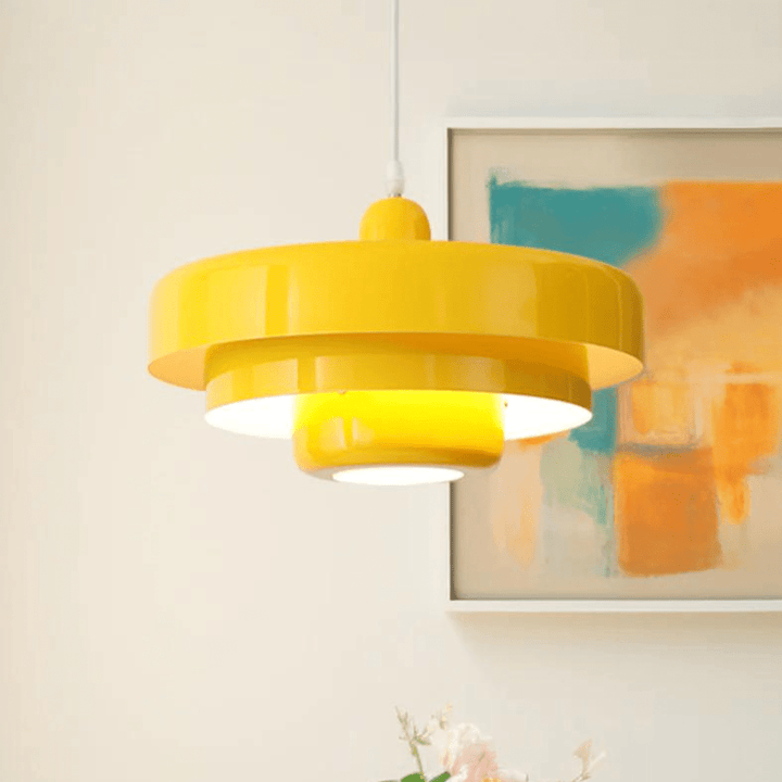 Trendige Pendelleuchte, Macaron-Look; moderne Beleuchtung für Wohn- und Essbereiche.