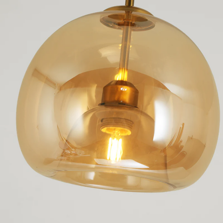 Moderne runde Aurelia LED-Deckenlampe in Gold, ideal für stilvolle Wohnzimmer & Schlafzimmer. Ambiente.