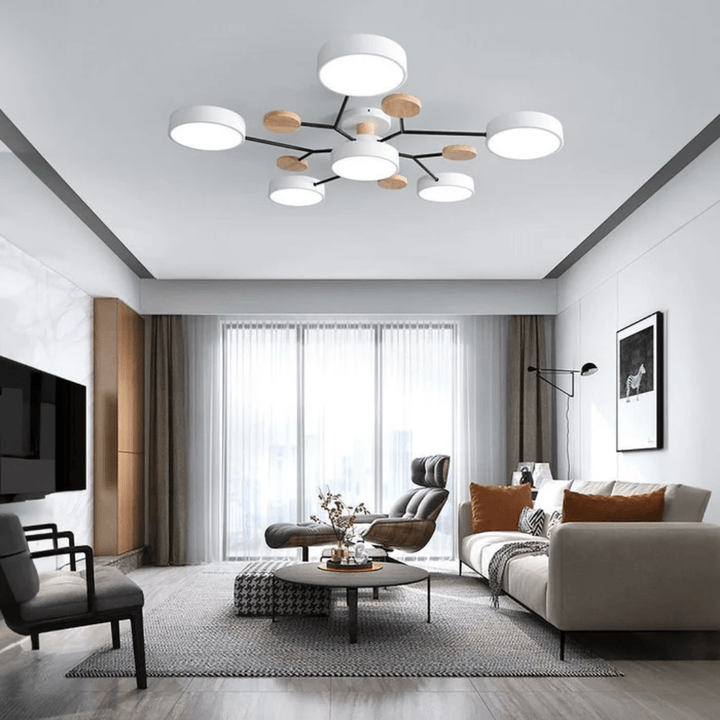 Helle, runde LED-Deckenleuchte mit modernem Design, energieeffizient für jeden Raum.