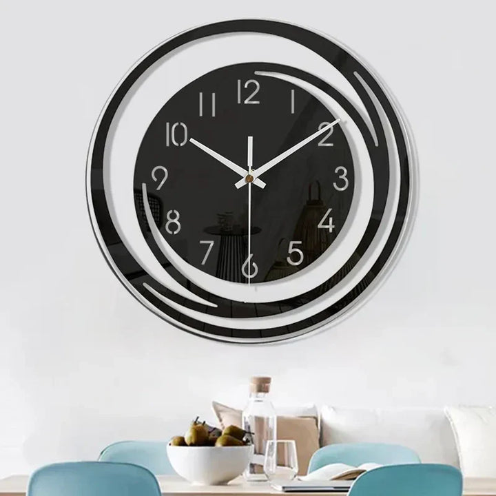 ScandiTime Uhr: Moderne, schwarze Wanduhr im skandinavischen Stil, geräuschlos für stilvolle Räume.