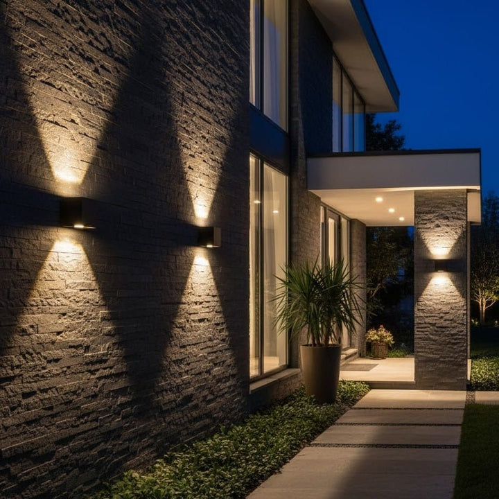 LED-Wandlampe, modern, mit indirektem Licht für Wohnzimmer, Büro, Flur. Erhältlich in Schwarz & Weiß.