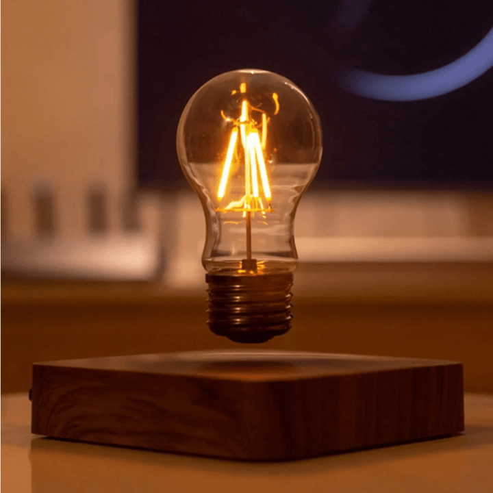 Elegante LED-Tischlampe, magnetisch schwebend, mit energieeffizienter Beleuchtung für stilvolles Wohnambiente.