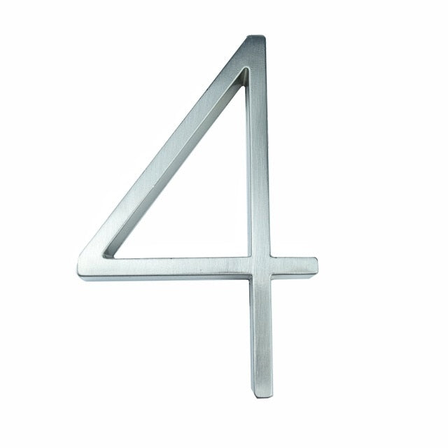 Minimalistische, silberne Hausnummer "88" für moderne Häuser, einfache Montage am Eingang.