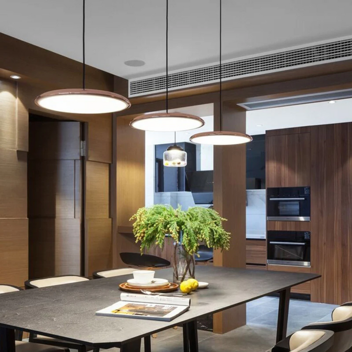 Moderne skandinavische Design-Pendelleuchte aus Metall/Acryl mit warmweißer LED Beleuchtung, ideal für Esstisch.