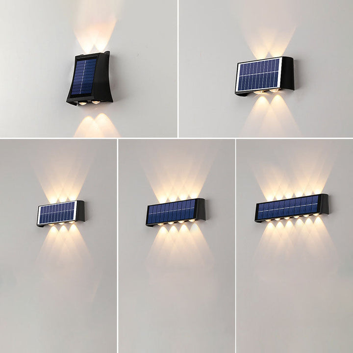 Schwarze Solar-Außenlampe, modern, IP56, ideal für Gehwege und Hauseingänge.
