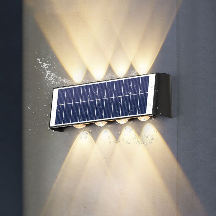 Schwarze Solar-LED-Wandleuchte, wasserdicht, für Garten, Terrasse und Eingangsbereich.