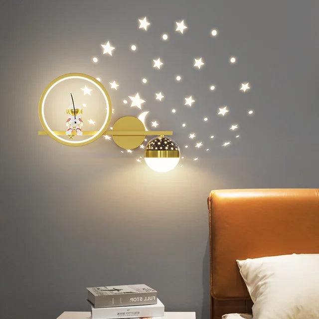 Hochwertige Sternlampe für Kinder, perfekte Wanddeko & sanftes LED-Licht für eine gemütliche Atmosphäre.