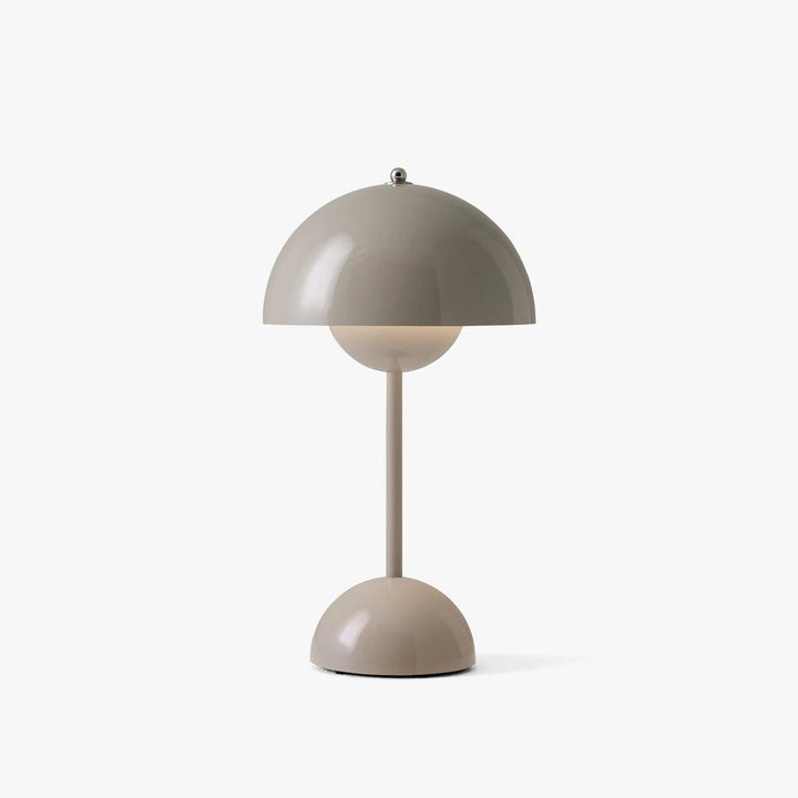 Innovatives Design: Tragbare LED-Blumenpott-Lampe für Innen- & Außenbereich.