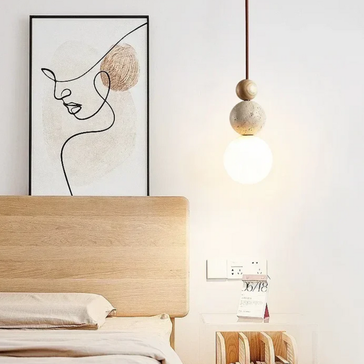 Moderne Pendelleuchte: Elegante NaturaLuxe Hängelampe, ideal für Wohnzimmer- und Esszimmer-Beleuchtung.