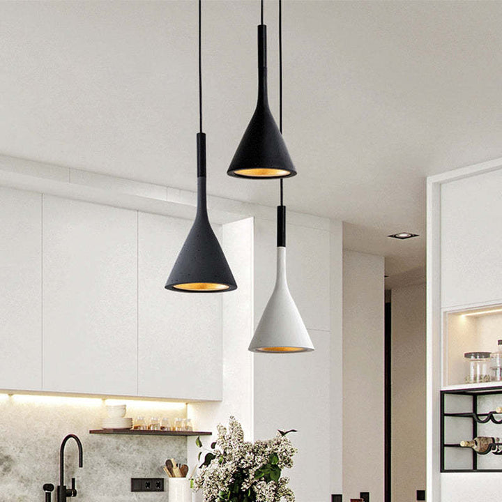 Stilvolle Trionda Dreieck-LED-Hängeleuchte, moderne Innenleuchte für Wohn- & Schlafzimmer.