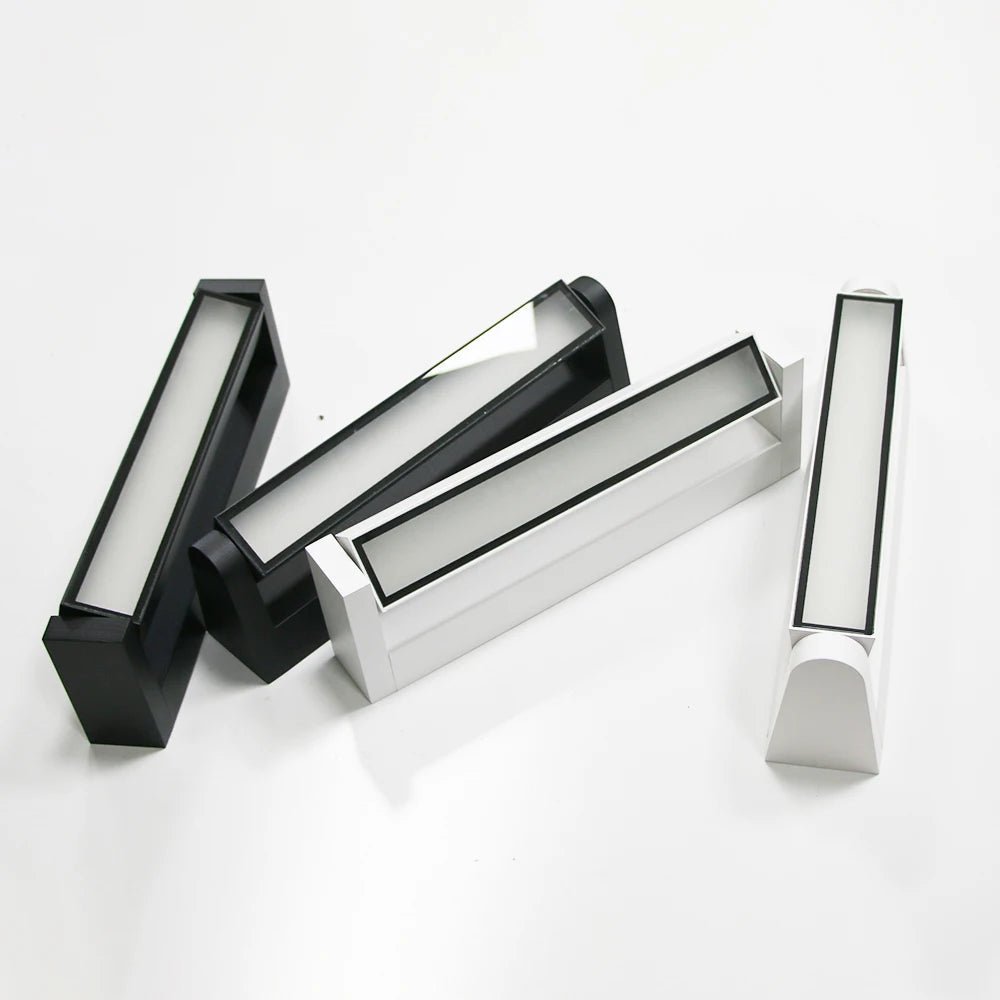 Robuste, verstellbare LED-Außenwandleuchte aus Aluminium, wasserdicht für langfristige Nutzung.