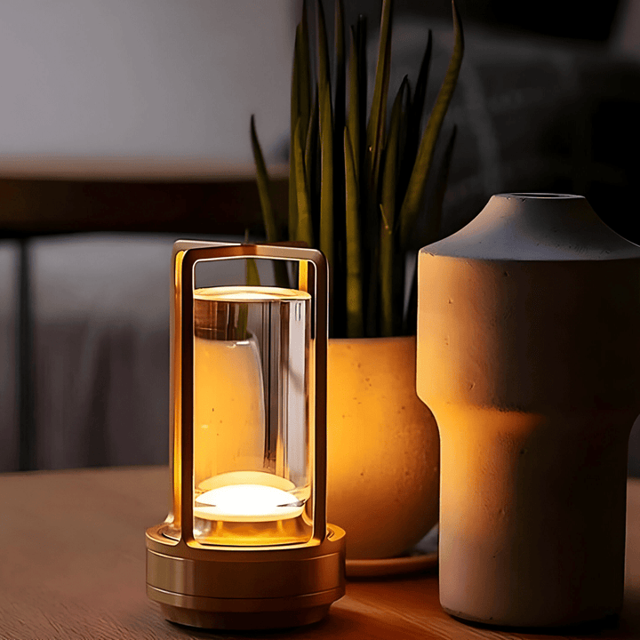 Moderne wasserdichte, tragbare LUMIPORT LED-Tischlampe für stilvolle Beleuchtung im Innen- & Außenbereich.