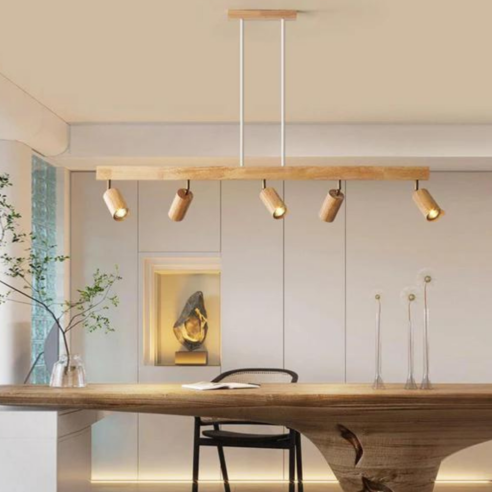Energieeffizienter EcoLux LED-Strahler aus Holz, nachhaltig & modern, perfekt für Schlafzimmer.