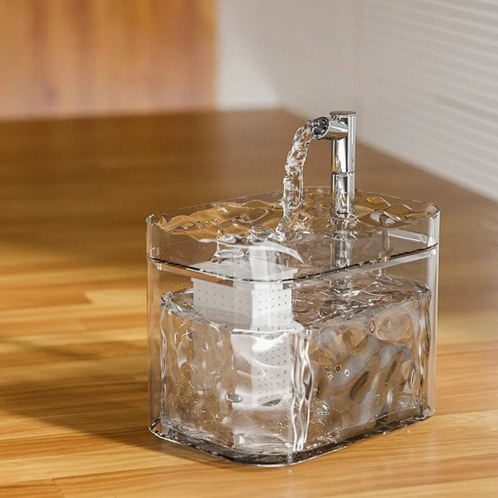Gesunder Haustier Trinkbrunnen fördert die Hydration mit fließendem, gefiltertem Wasser für Hunde & Katzen.
