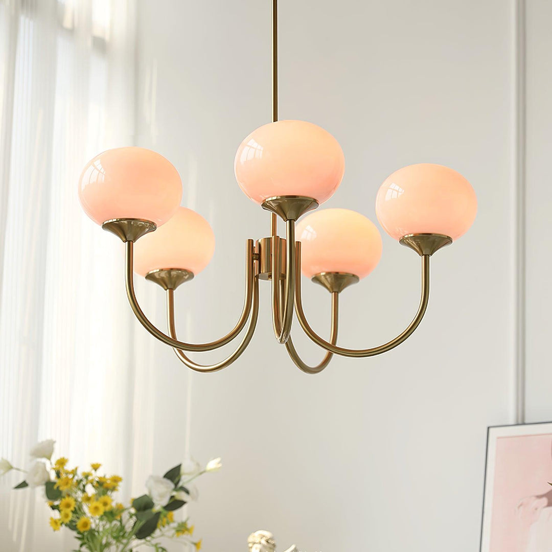 Moderner LuxeGlow Kronleuchter, stilvolle Designleuchte für zeitgenössische Innenräume.